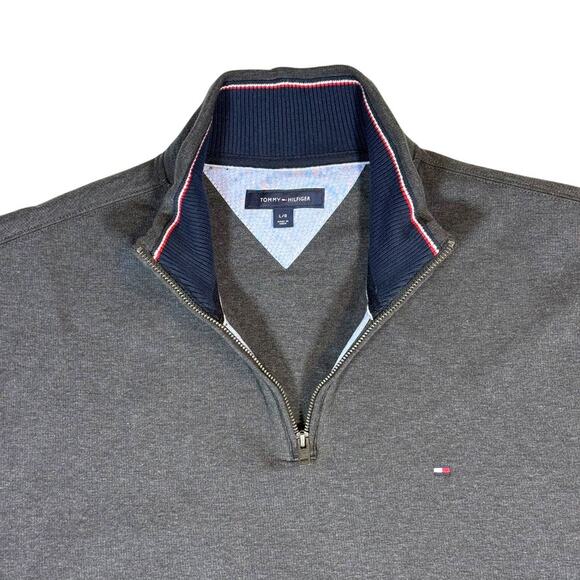 Tommy Hilfiger Men's Large 1/4 Zip Pullover Sweatshirt - Pre-Owned, Excellent - Picture 3 of 6